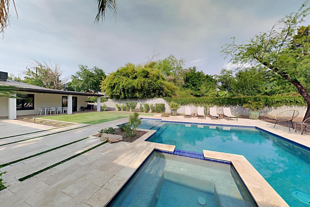 Sunscape Dreamhouse - Opulent Poolside Paradise Home Tempe Luaran gambar